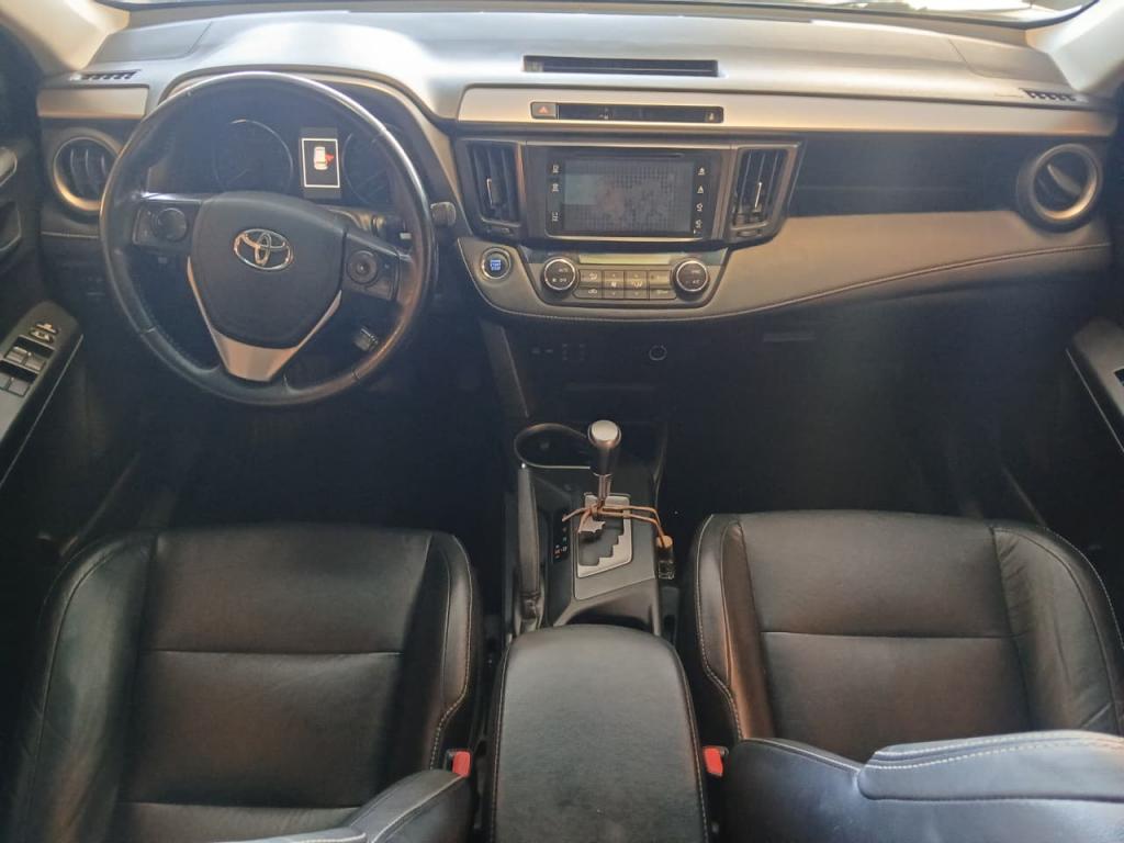 TOYOTA RAV4 4X2 VX 2017
